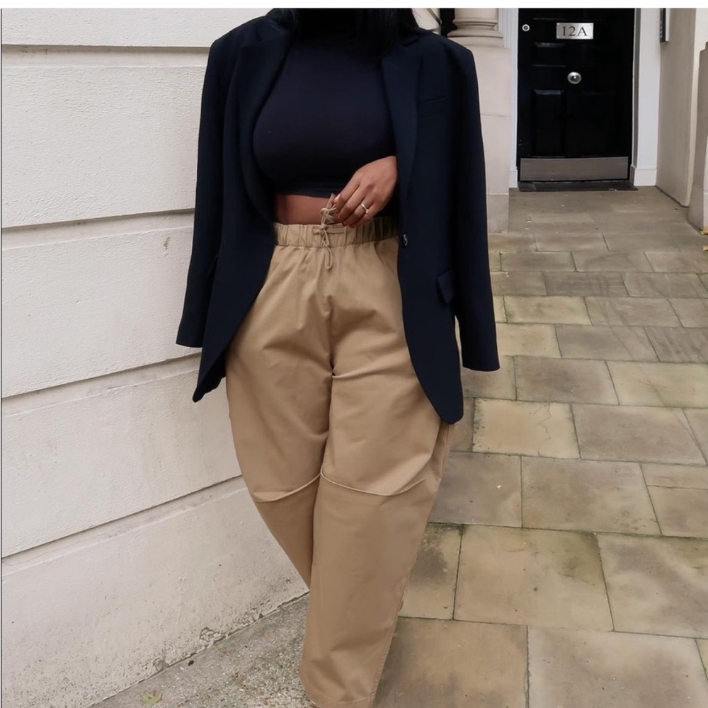 NWT Zara Pleated pants Xsmall